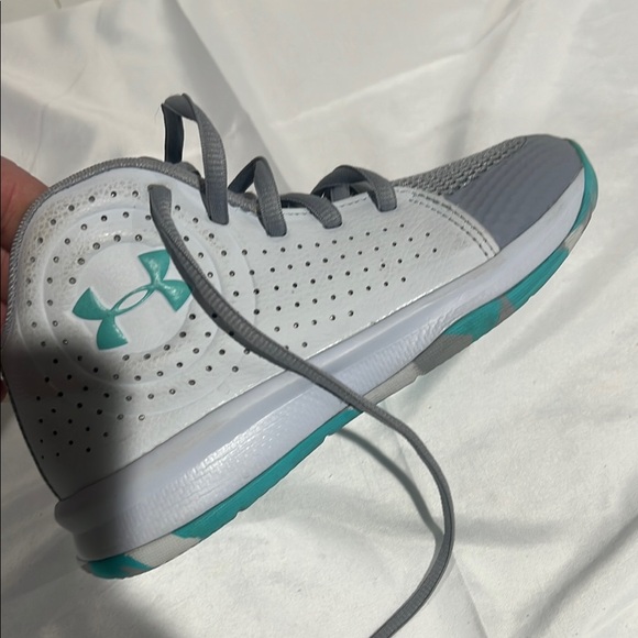 Under Armour Other - Under Armour unisex big kid 1.5Y Jet 2019 Blue Heights Moonstone Blue